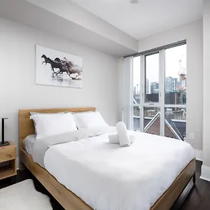 https://dwtn-condo-near-cn-tower-w-free-parking.niagara-fallshotels.com